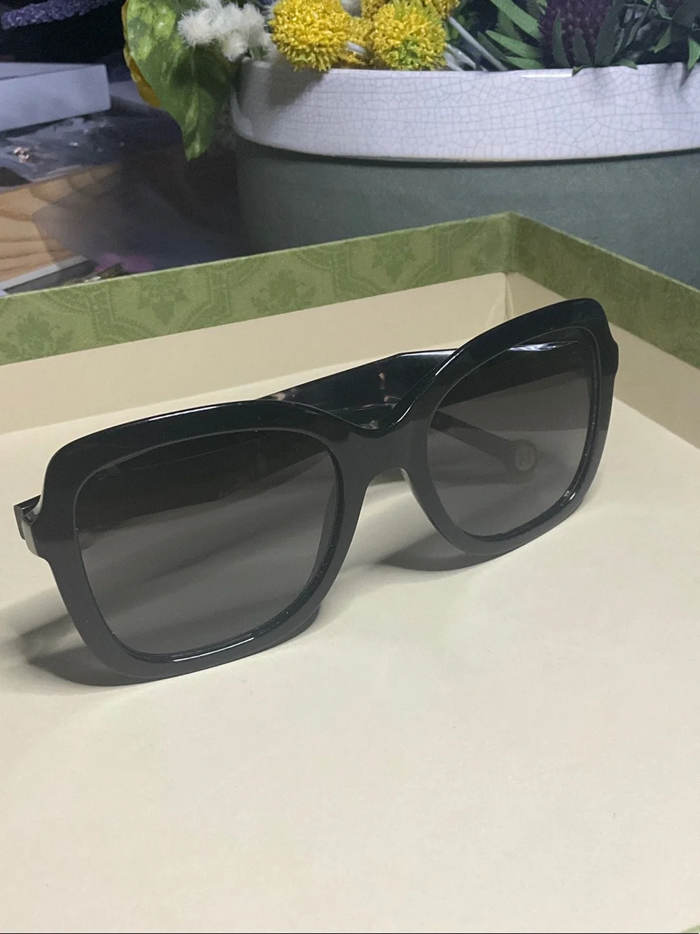 Carolina Herrera bold oversized